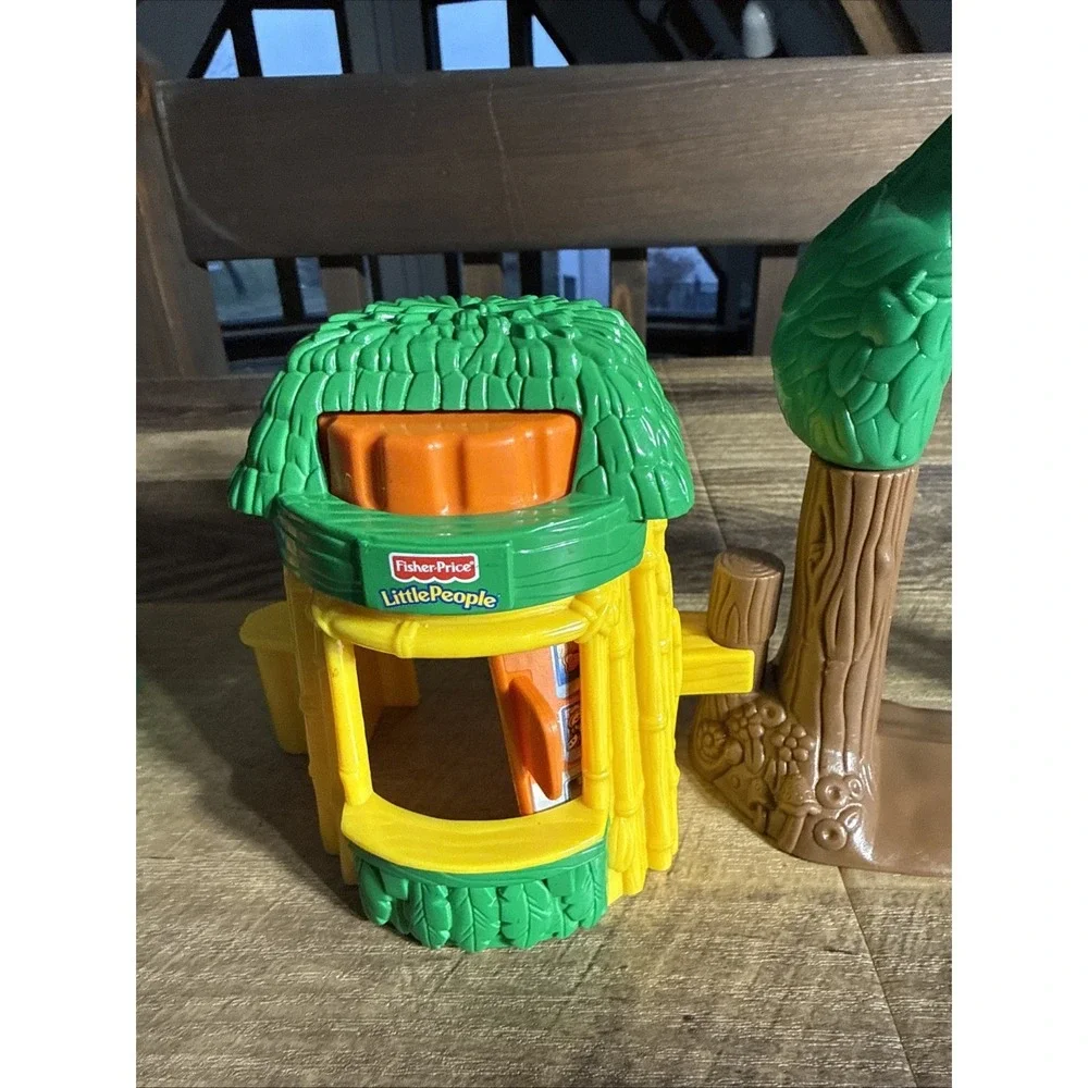 Fisher Price Little People Baby Animals Petting Zoo Kiosk, 1 Figure, NO ANIMALS